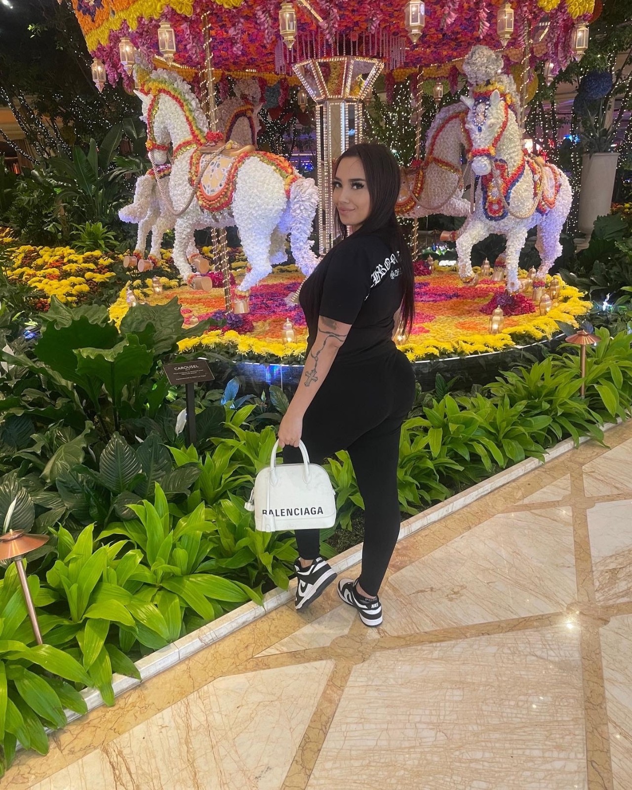 escorts