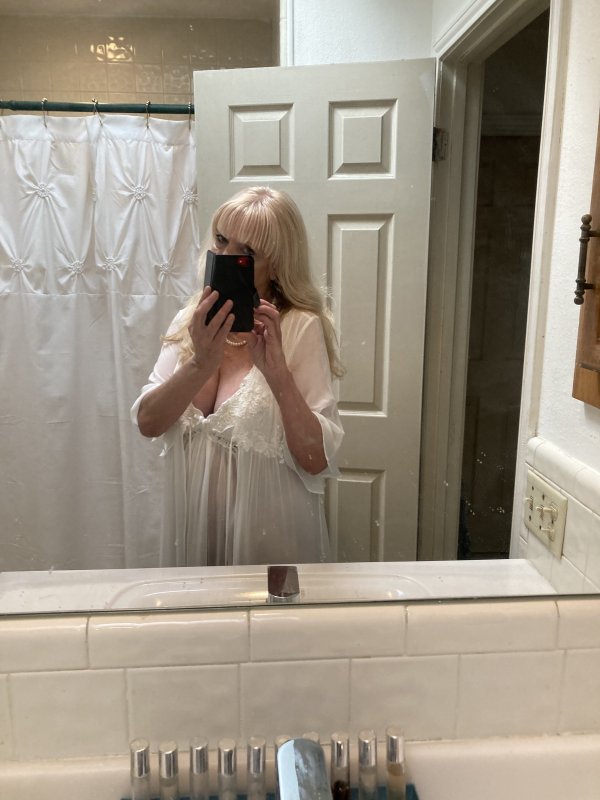 escorts