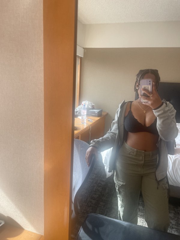All Natural 🍑💦 Let me please you 😘