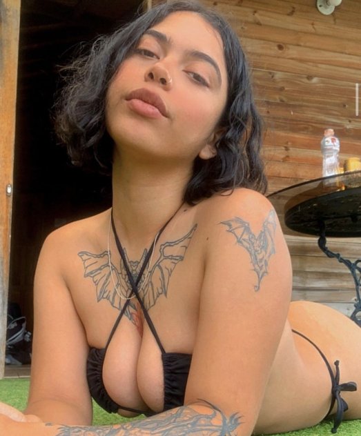 escorts