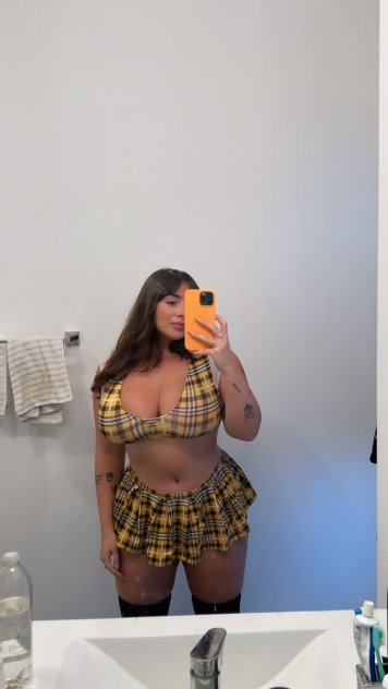 escorts