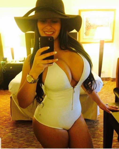 REAL VENEZUELAN🍑🍑nuru massage b2b🍑🍑🍑