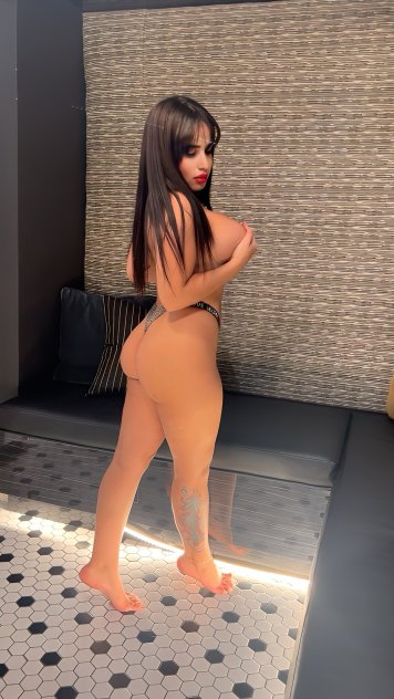 I am a Colombian girl, step by step, I would like everything about you
