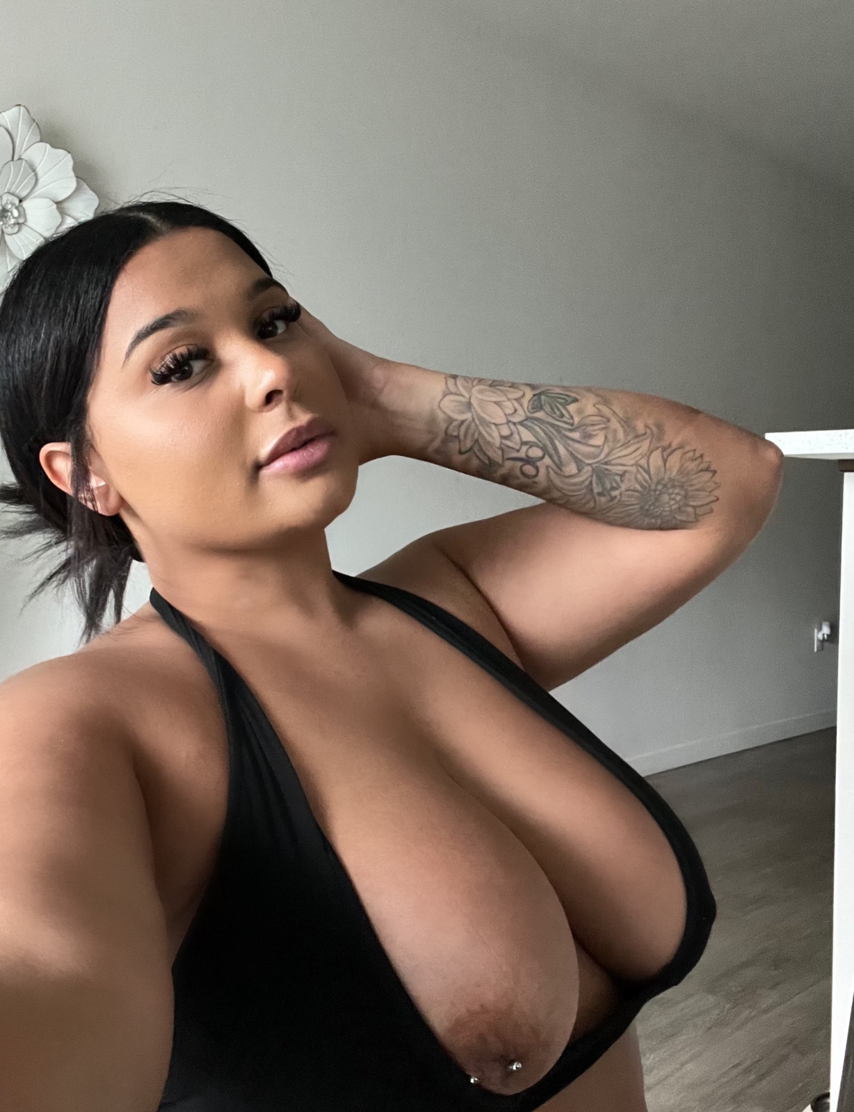 CLEAN,100% LEGIT AND UPSCALE BEAUTY AVAILABLE FOR HOOK UP INCALL & OUTCALLS