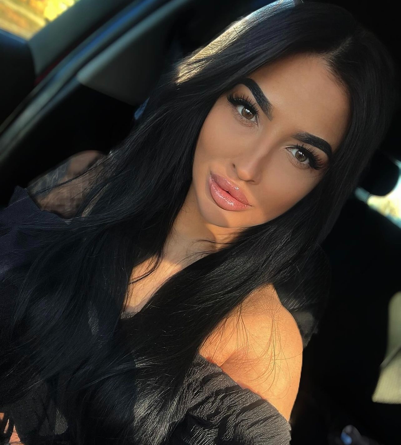 escorts