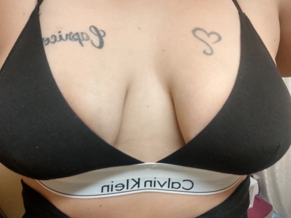 Beautiful Amazing Classy Curvy Woman Available Now I'm Ready For You