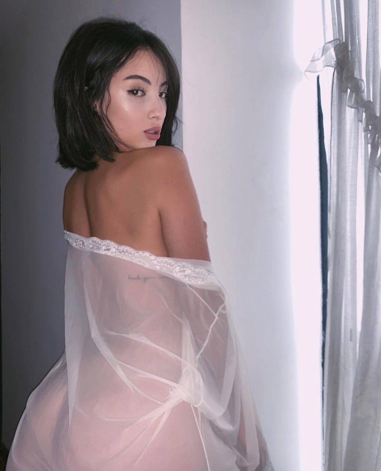 escorts