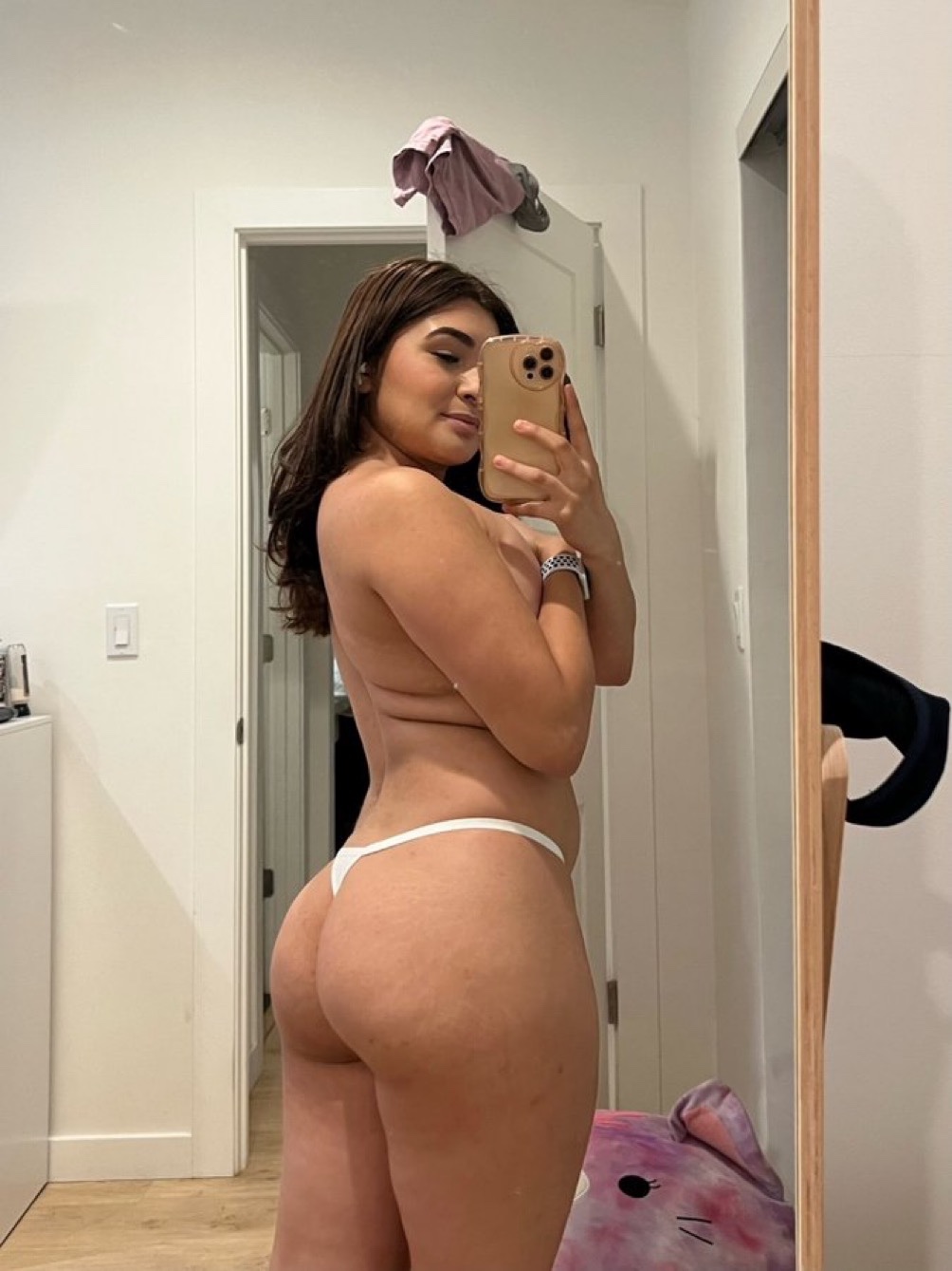 escorts