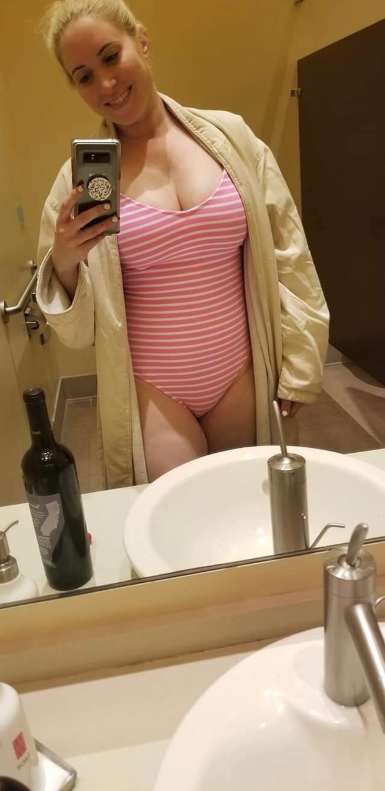 escorts