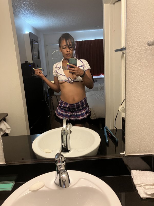New Companion California’s Finest Puerto Rican Queen 👸 Here to please