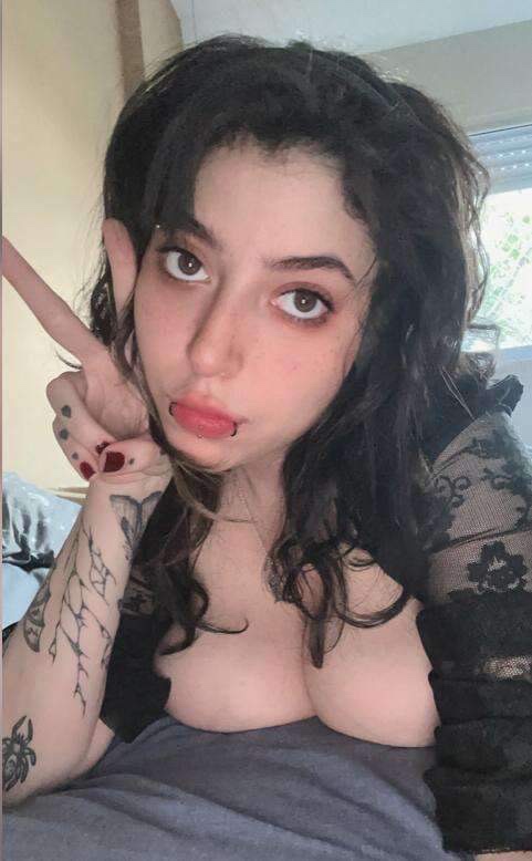 escorts