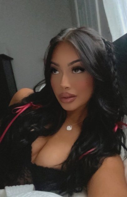 I’m available for hookup both incall and outcall