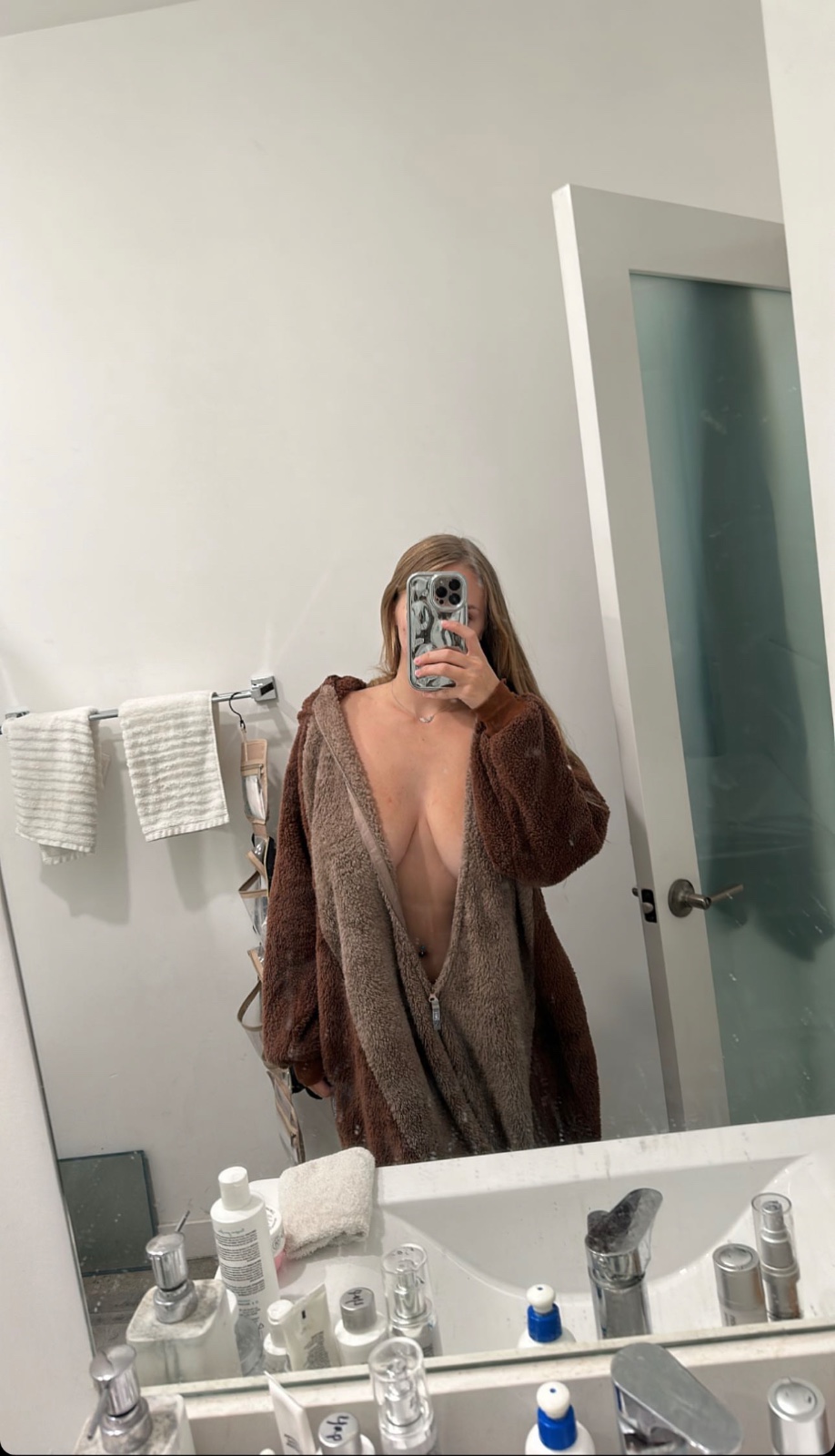 escorts