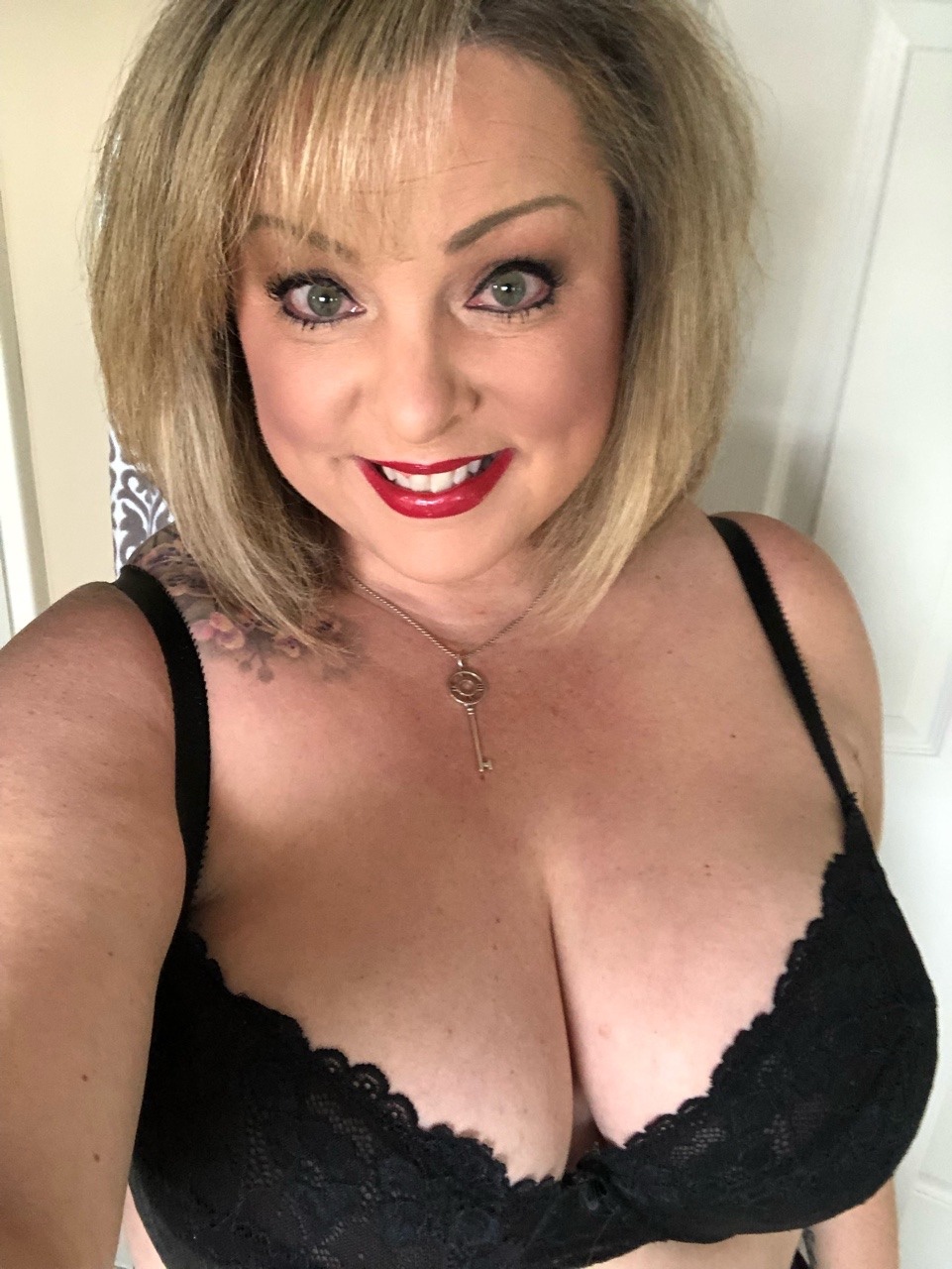 escorts