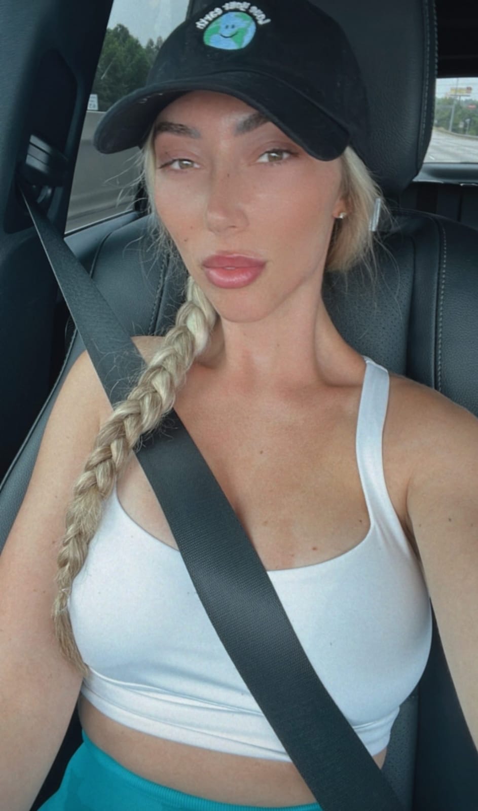 escorts