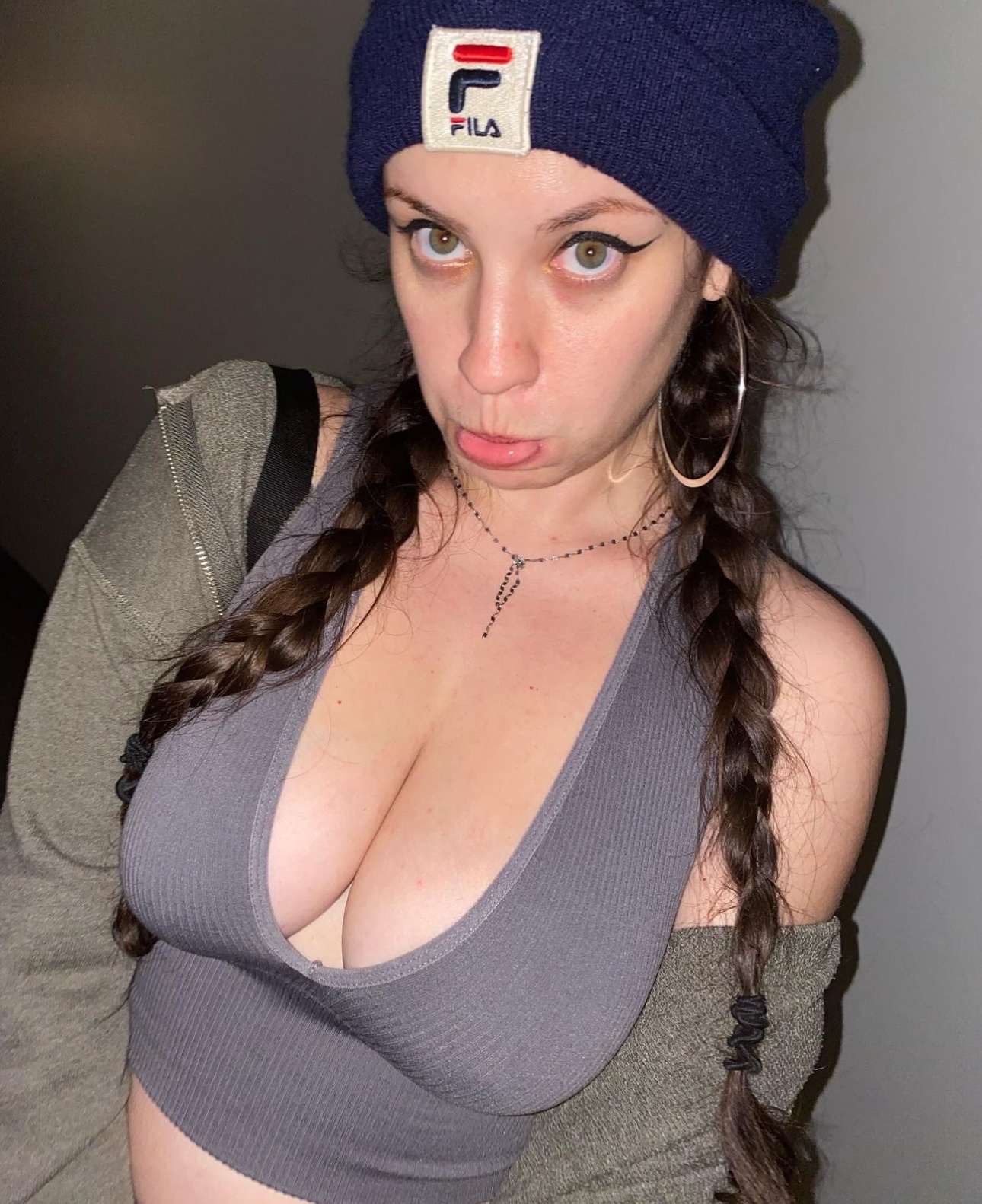 escorts