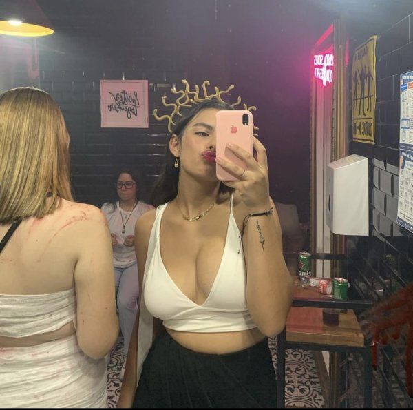 escorts