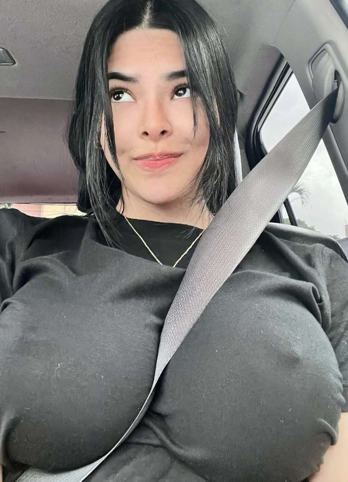 escorts