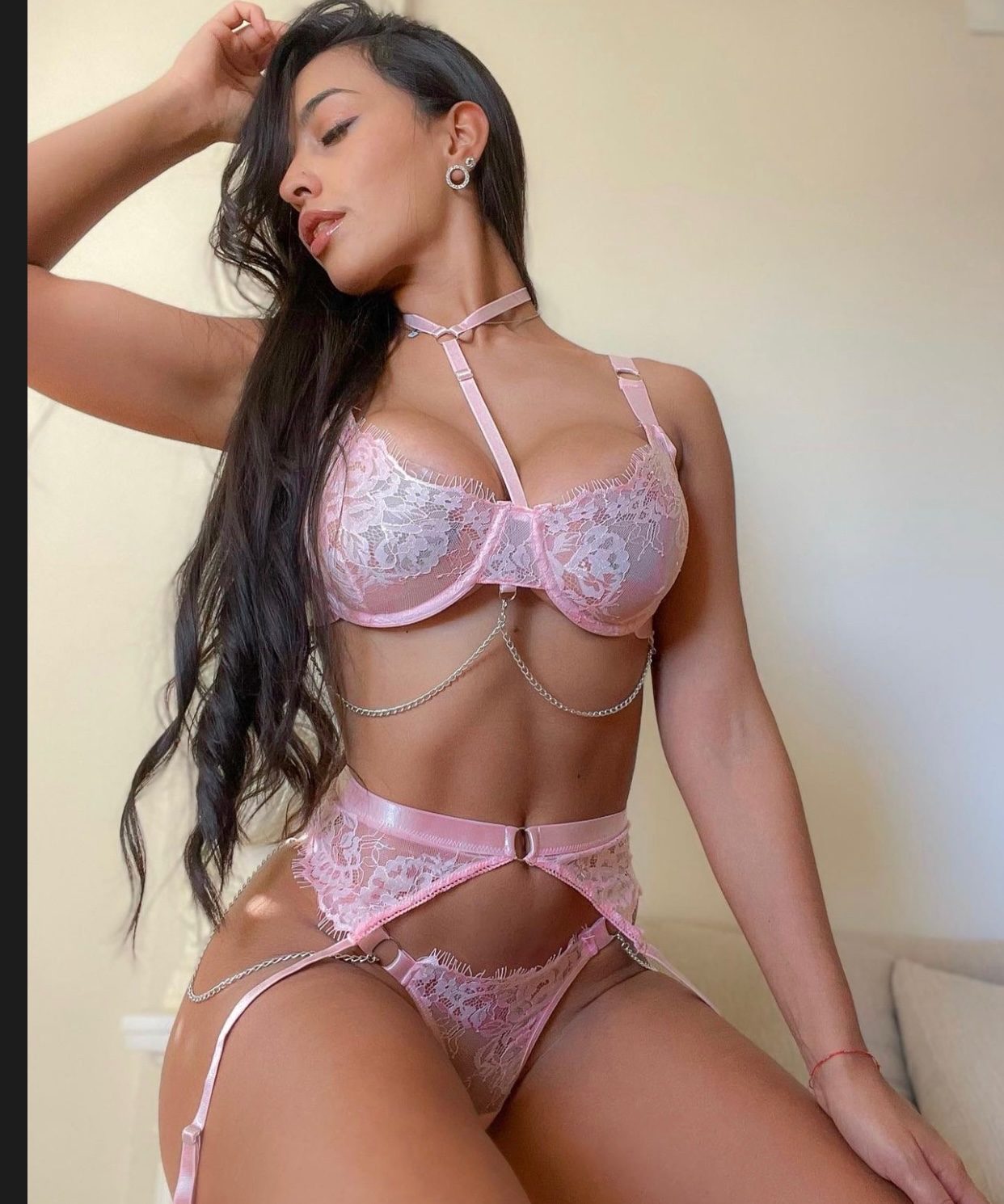 escorts