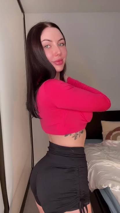 I’m escort 💦💦 AVAILABLE FOR HOOKUPs D HOT 🥵 🥶🍑💦 and a professional