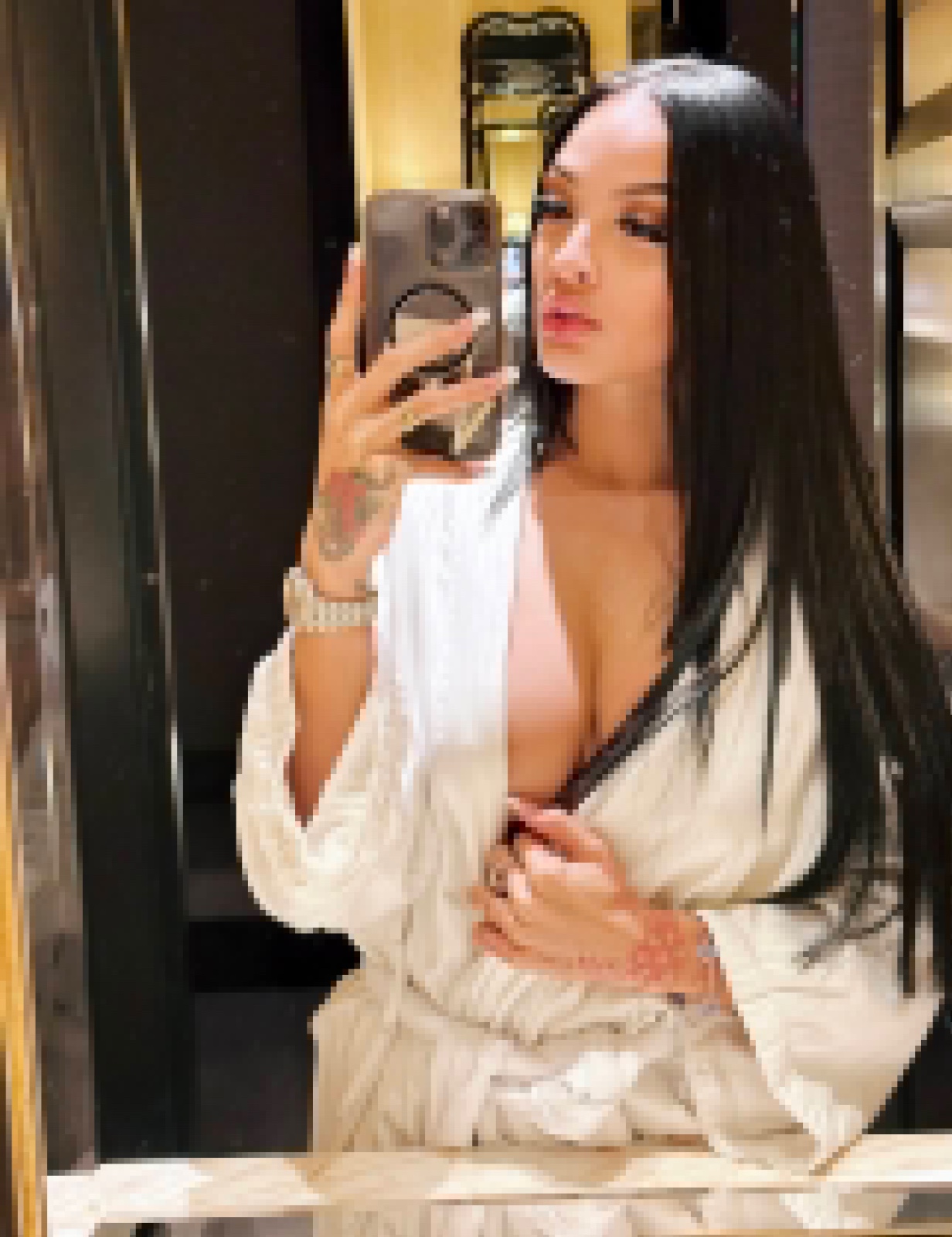 escorts