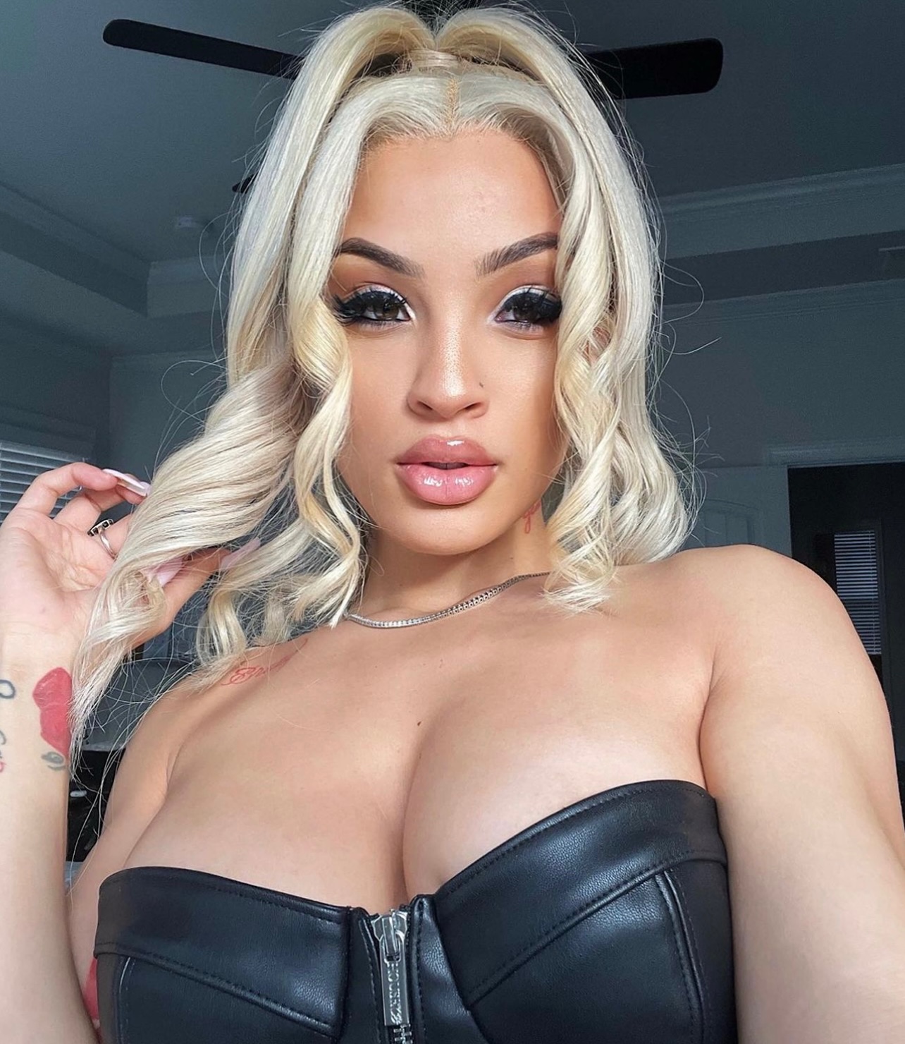 Sweetest and hottest in town to Fuck you good