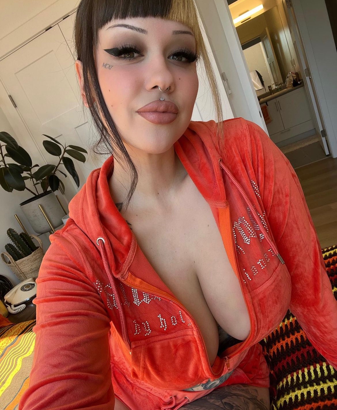 escorts