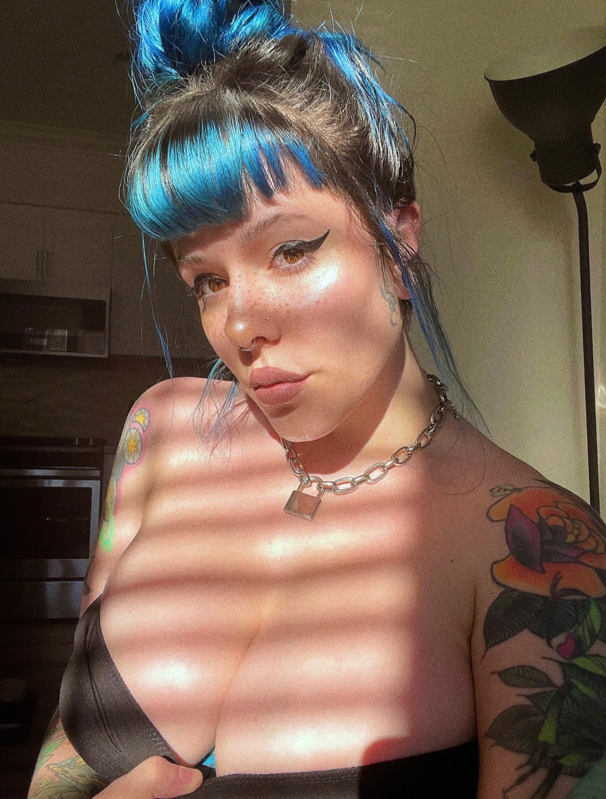 Escort available for hookup HMU I’m available now