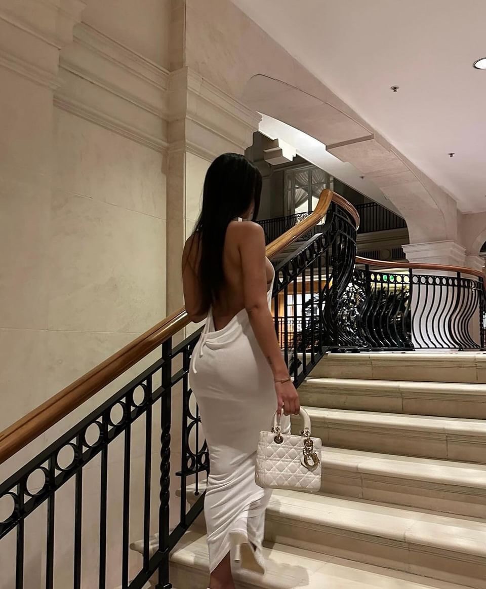 escorts