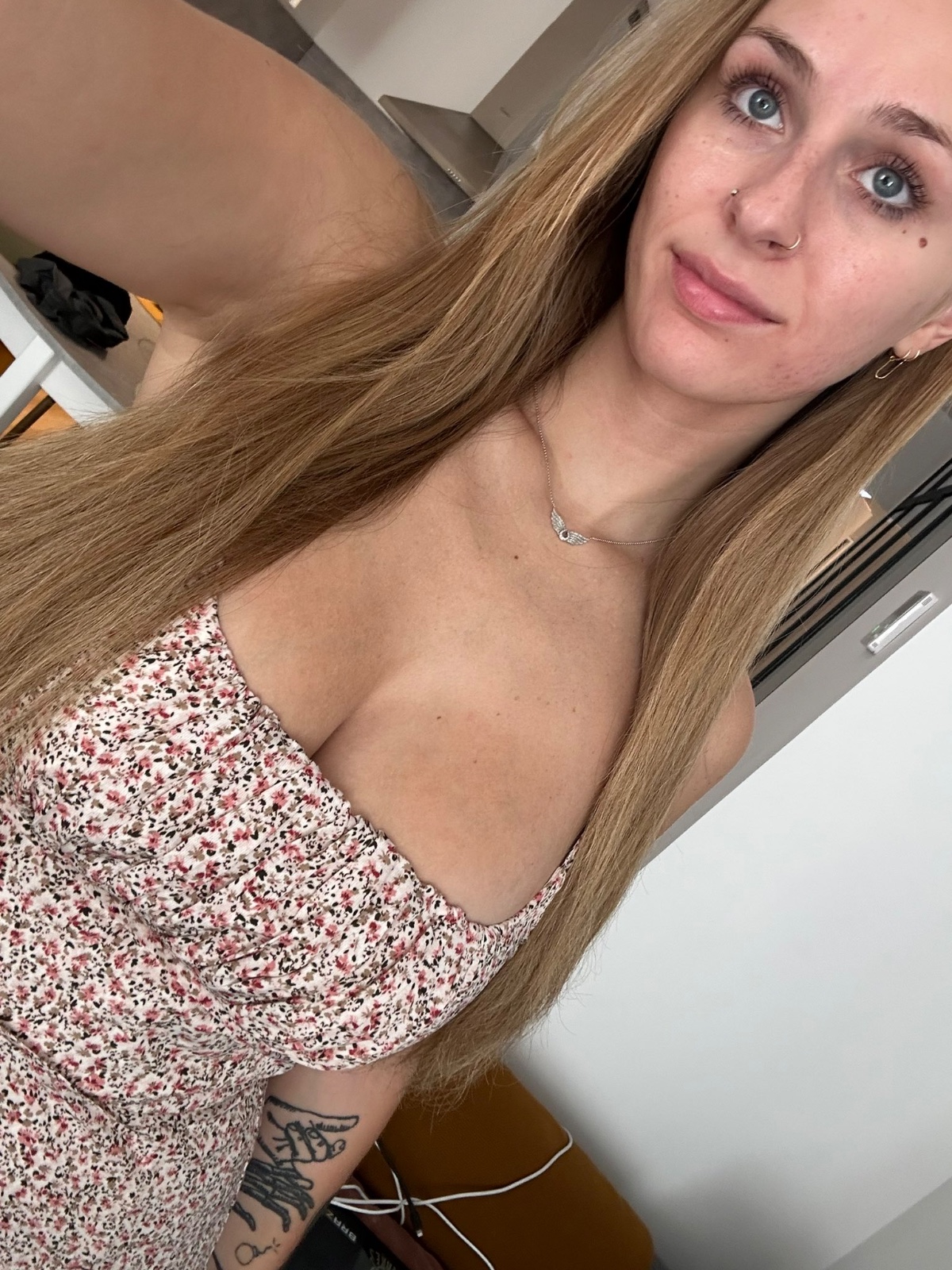 escorts