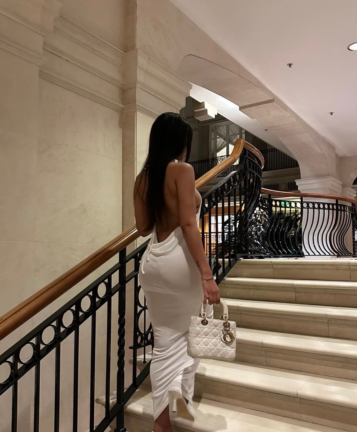 escorts