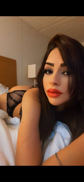 escorts