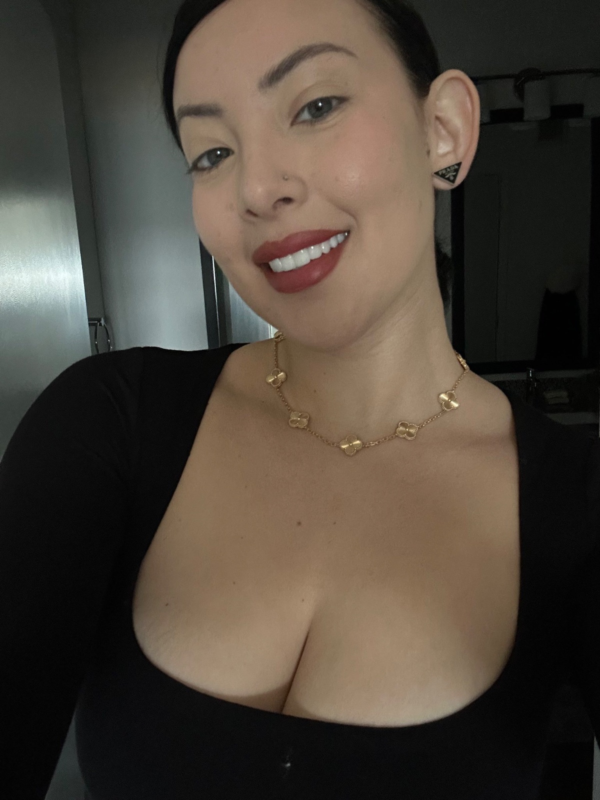 PAYMENT IN PERSON ONLY. Text me +1 (917) 442-2076 now for Hookup and Massages.