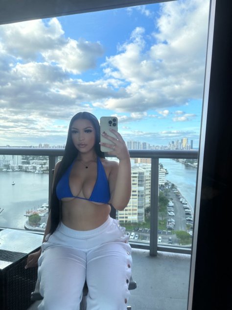 escorts