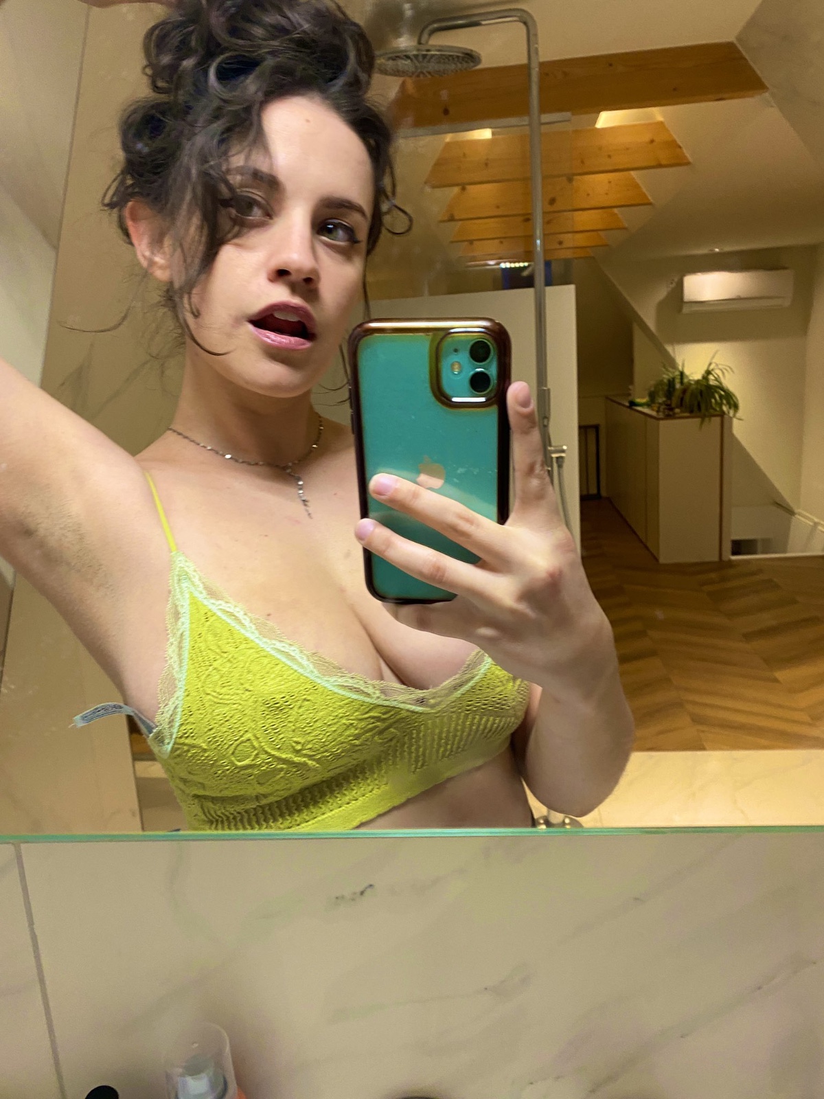 escorts
