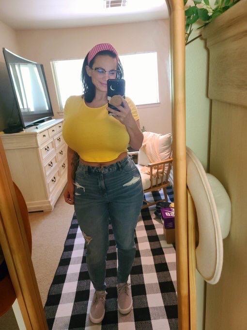 NEWBIE/ EXPERIENCED, EXPLORE NEW KINKY EXPERIENCE WITH A BEAUTIFUL PRO DOM💦❤️🥰