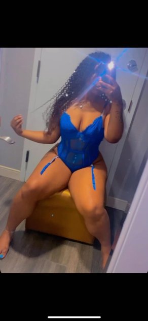 ♥️New thick Ebony in town ♥️