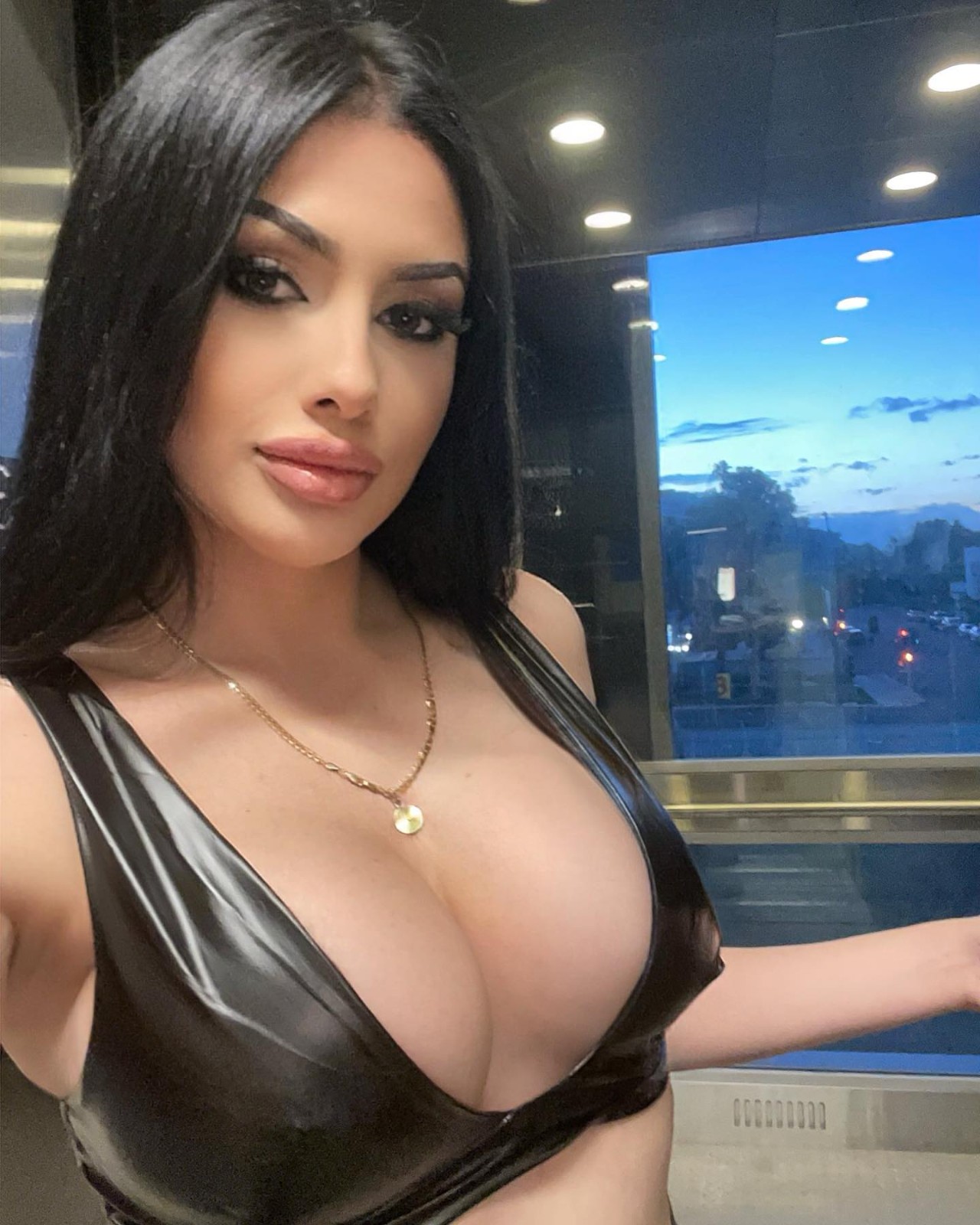 escorts