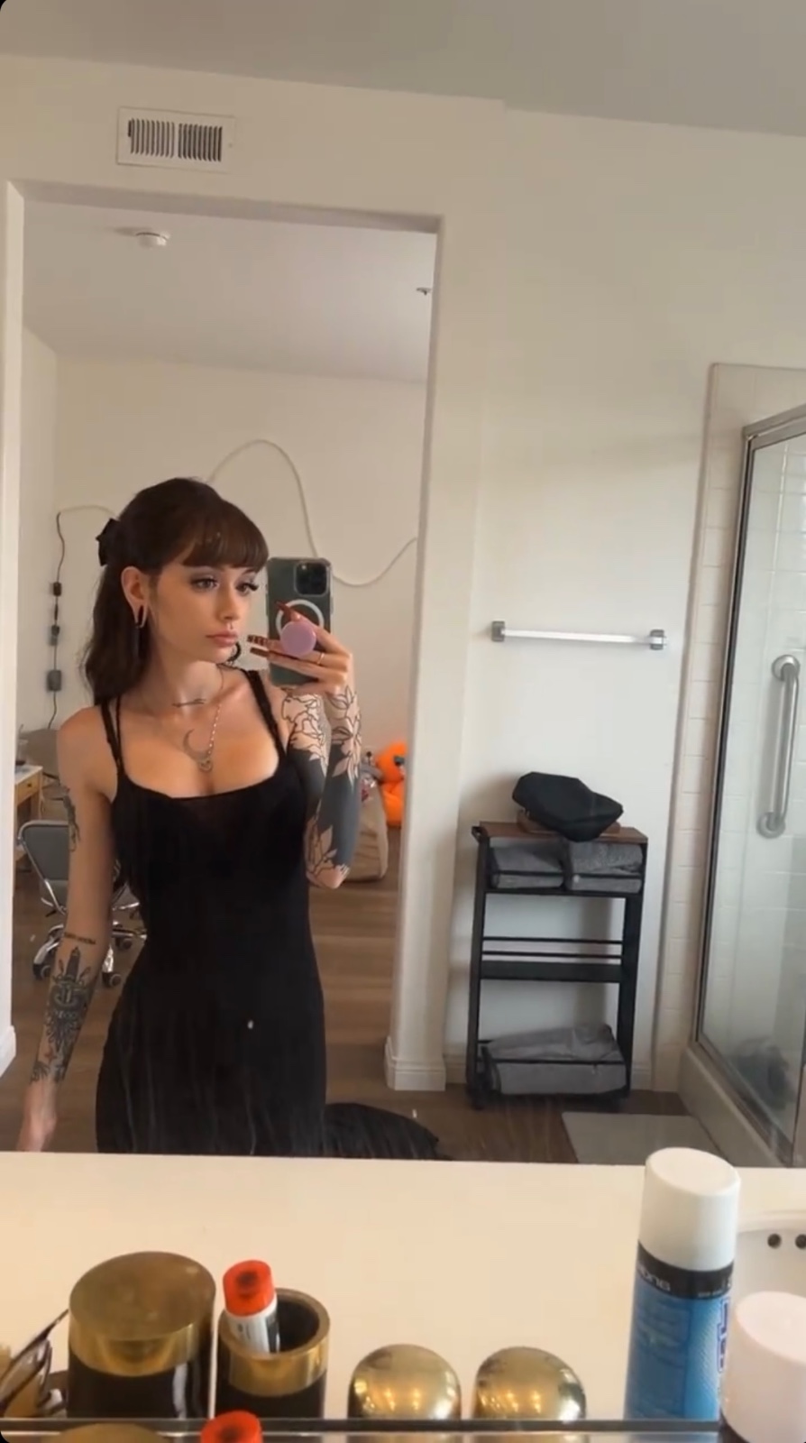 escorts