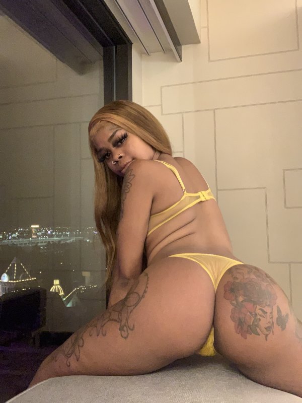 Visiting 4/26 - 5/2 Don't miss out ‼️💦💋