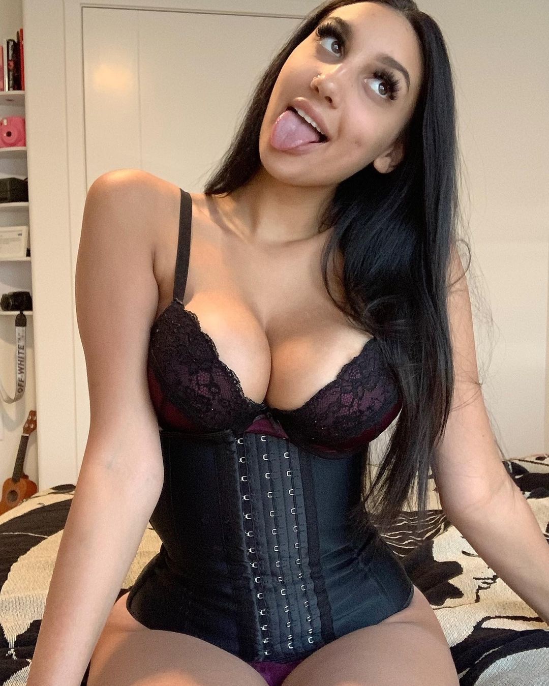 escorts