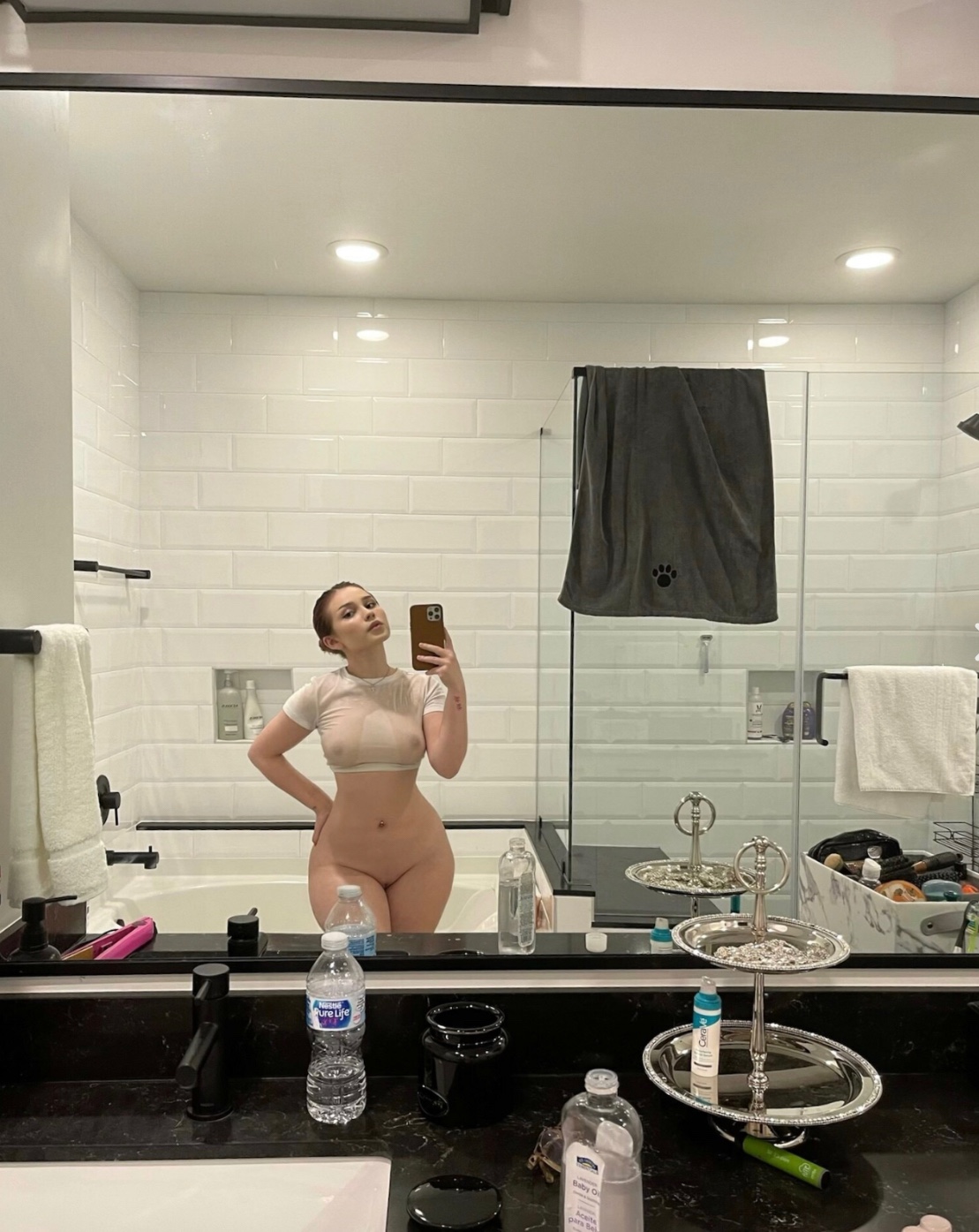 escorts