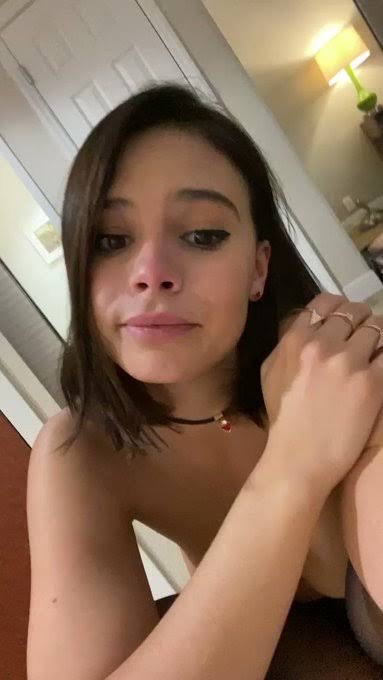 Iโm available for both incall and outcall service๐๐๐ฆ