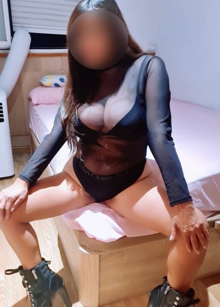 escorts