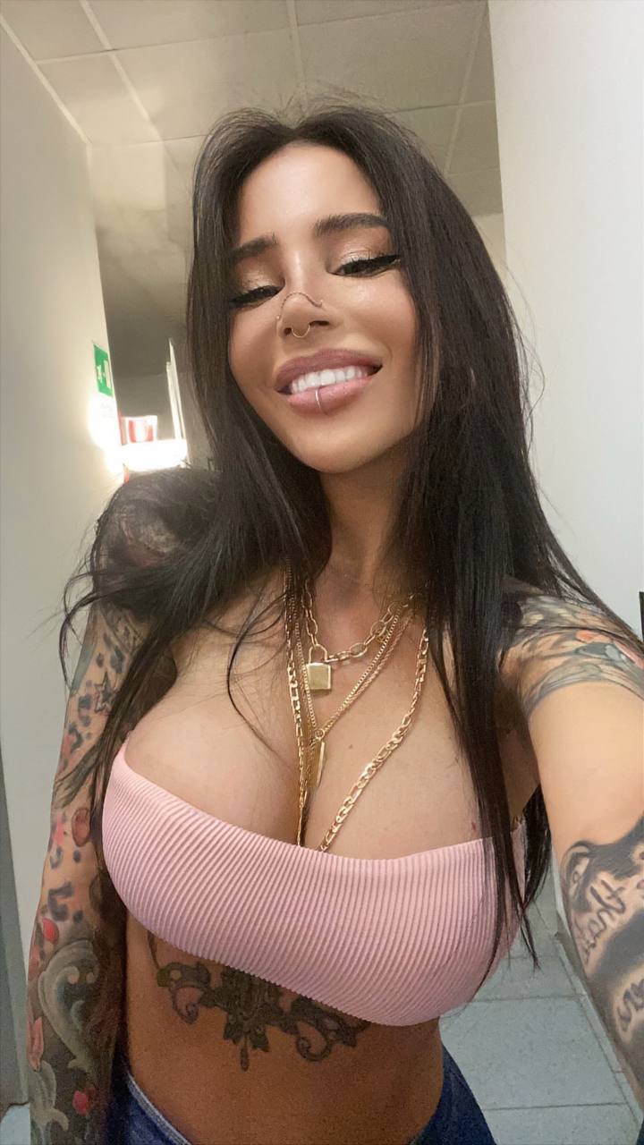 escorts
