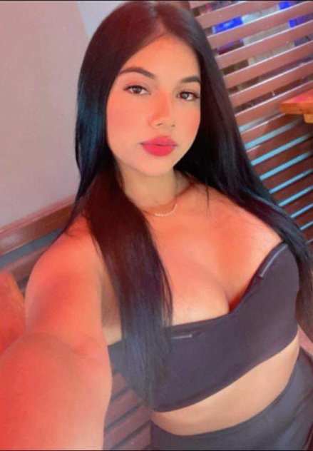 Ninfomana venezolana Disponible 24/7