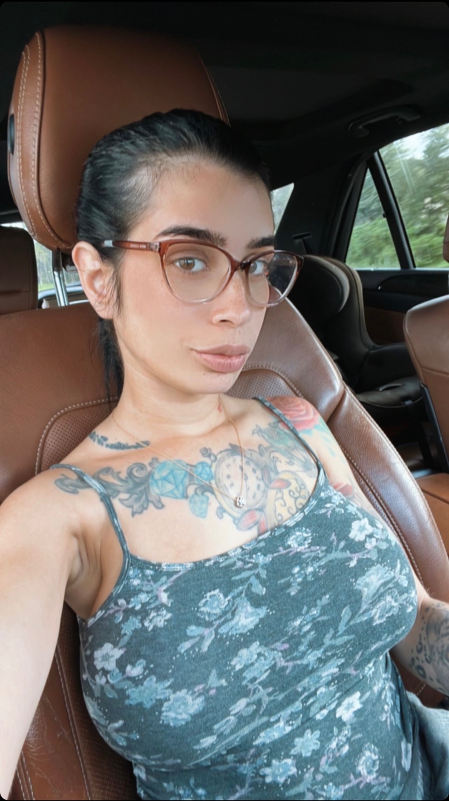 escorts