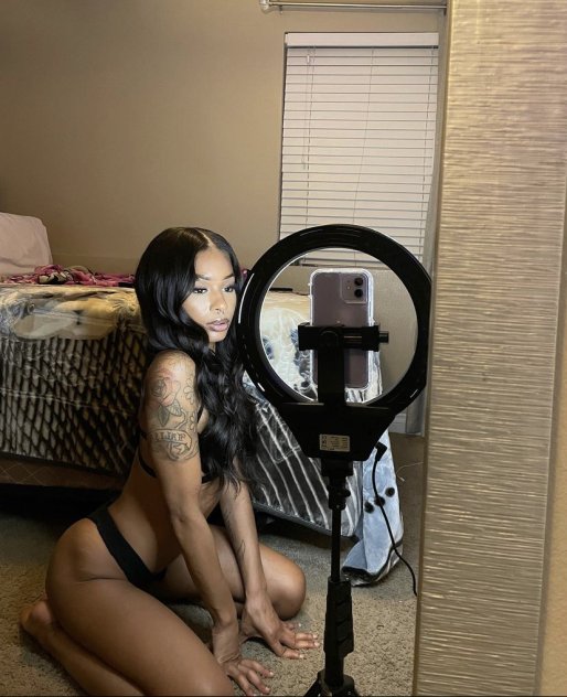 escorts