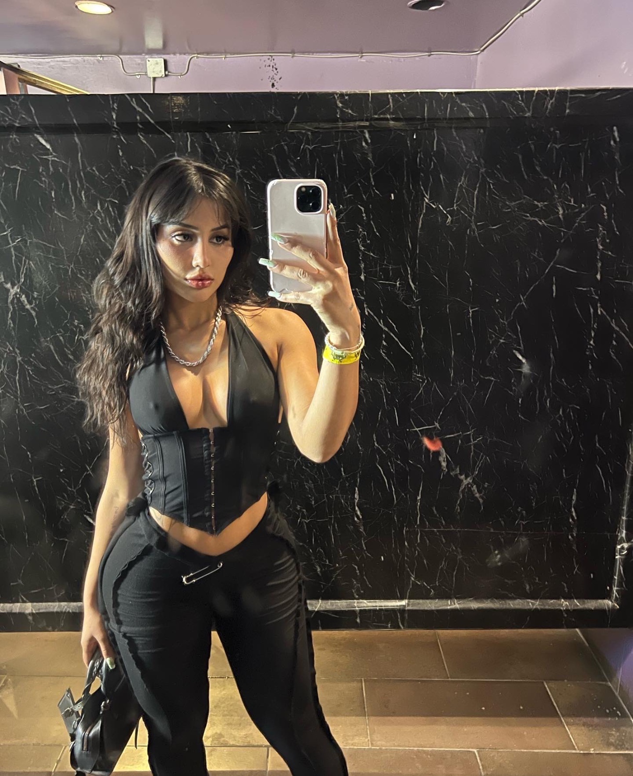 escorts