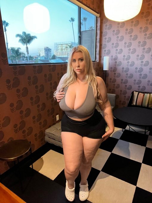 escorts